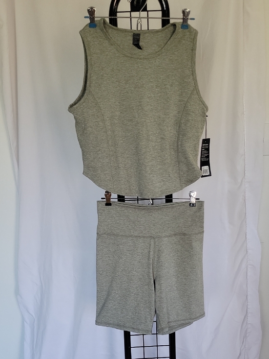 Zobha Pants - Zobha Top & Shorts Set Large Green NWT